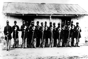 THE CIVIL WAR, 107th Colored Infantry, Fort Corcoran, Arlington, VA, 1865. Photo: Library of Congress. (c) PBS/ Courtesy: Everett Collection.