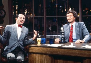 LATE NIGHT WITH DAVID LETTERMAN, from left: Paul Reubens (as Pee-wee Herman), David Letterman, (1983), 1982-1993./© NBC / Courtesy Everett Collection